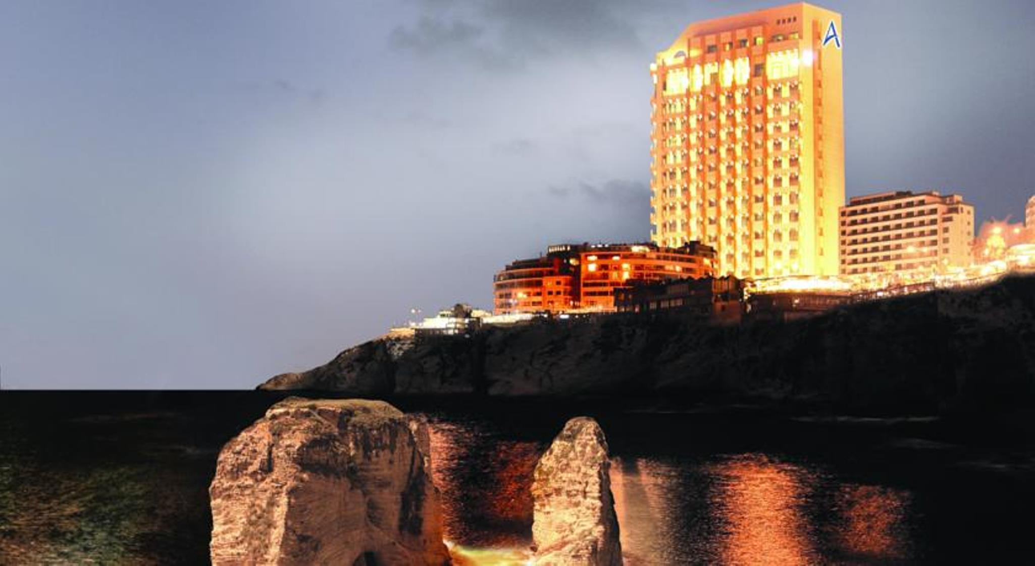 Апарт отель Raouche Arjaan By Rotana Бейрут Экстерьер фото
